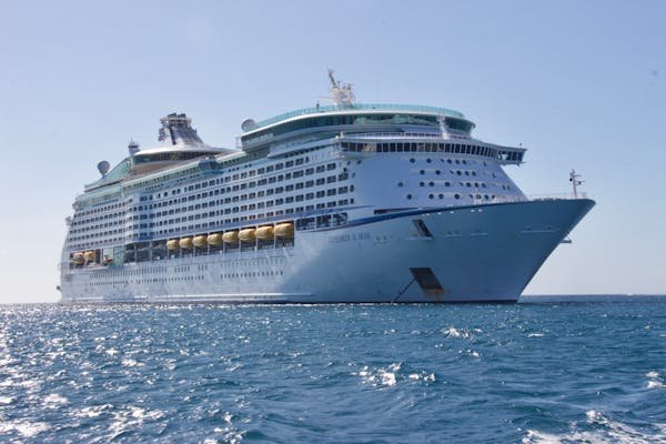 Découvrez des expériences maritimes inoubliables sur cote dazur evasion.fr
